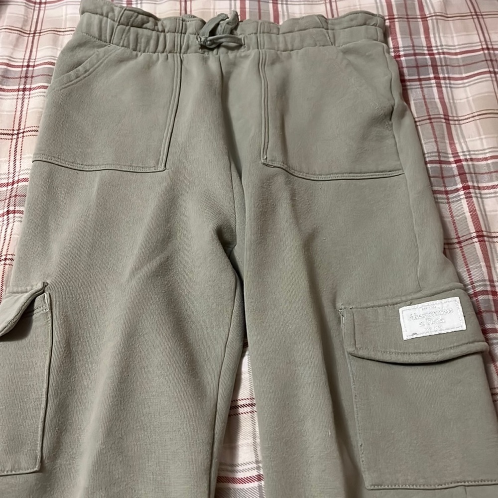 Abercrombie kids cargo sweatpants
